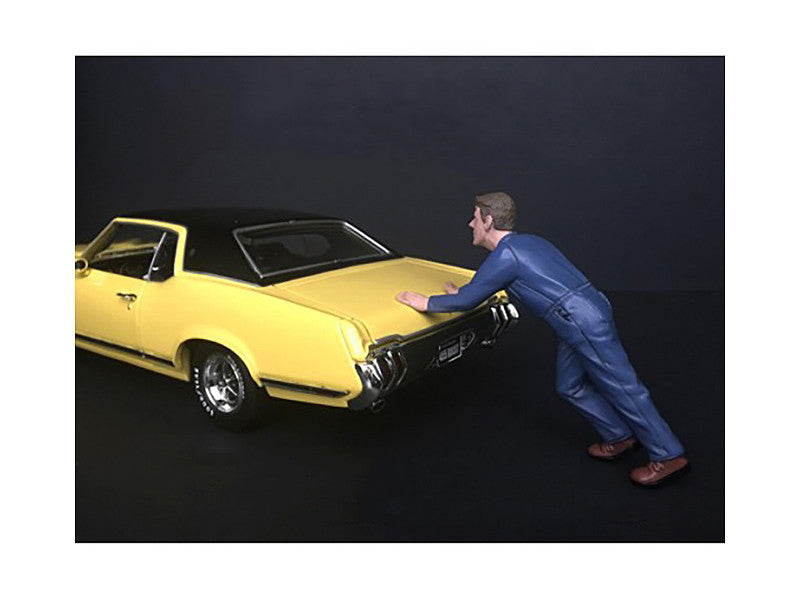Mechanic Darwin Pushing a Car Figurine for 1/24 Scale Models by American Diorama-2