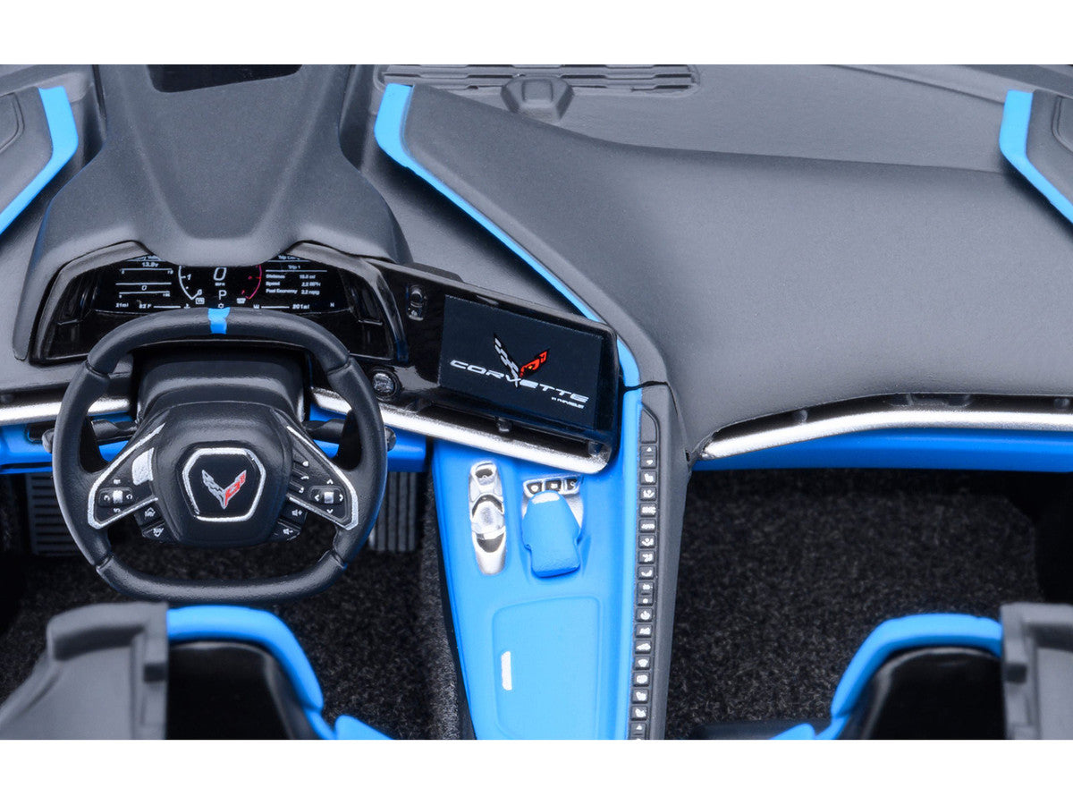 2020 Chevrolet Corvette C8 Stingray Rapid Blue 1/18 Model Car by Autoart-3