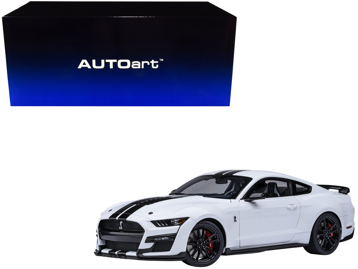 Ford Mustang Shelby GT500 Oxford White with Black Stripes 1/18 Model Car by Autoart-4