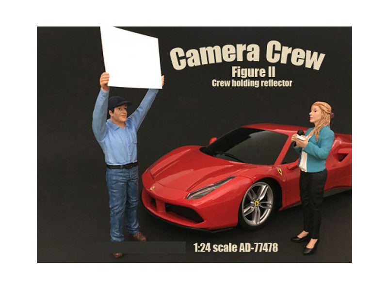 Camera Crew Figure II "Crew Holding Reflector" For 1:24 Scale Models by American Diorama-0