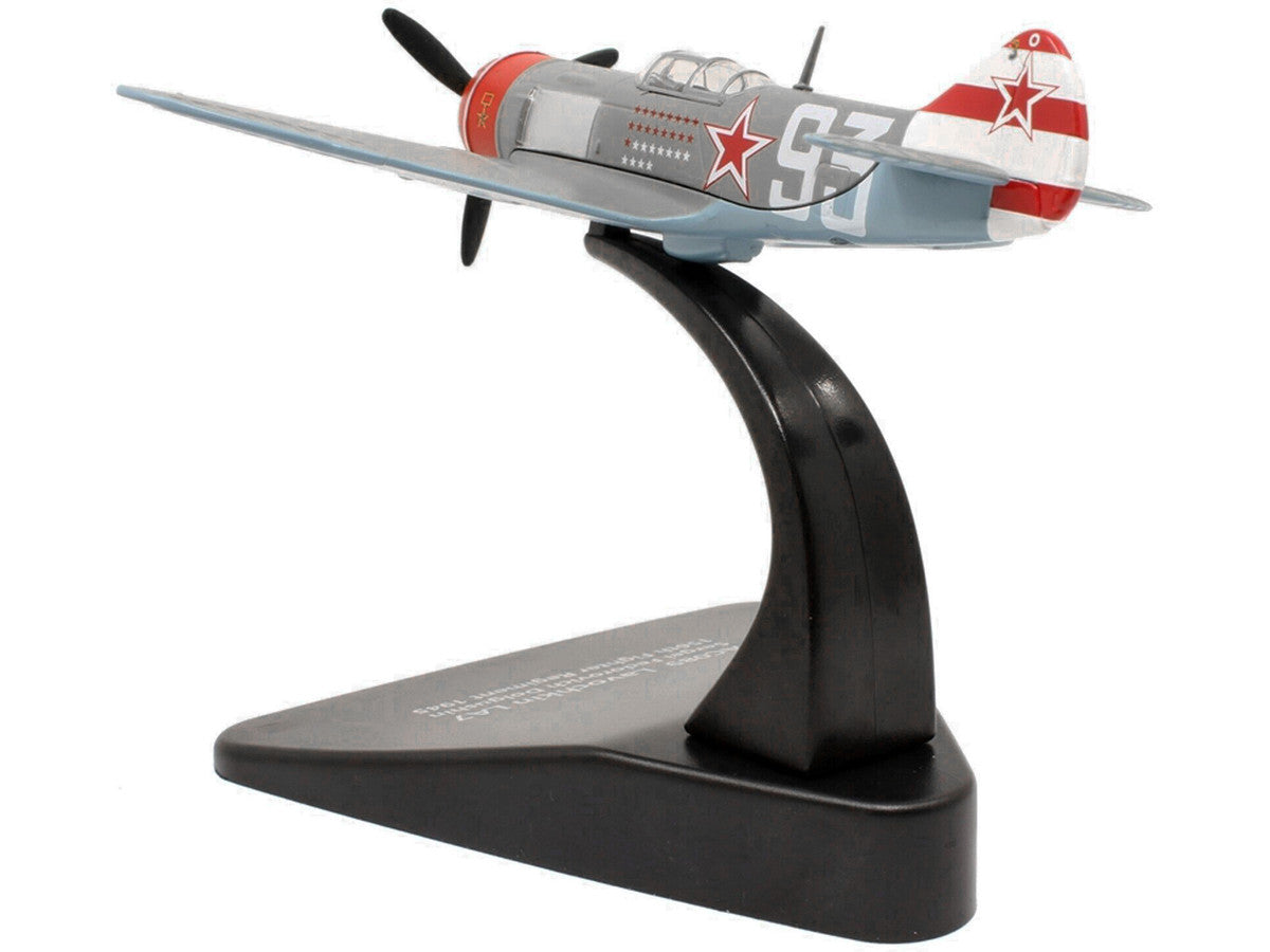 Lavochkin LA7 Fighter Plane Sergei Federovich Dolgushin 156th Fighter Regiment (1945) "Oxford Aviation" Series 1/72 Diecast Model Airplane by Oxford Diecast-3
