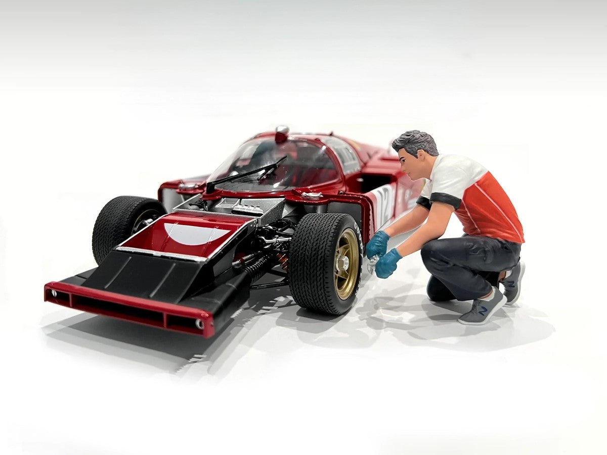 "Race Crew" Figure #5 for 1/18 scale models by American Diorama-2