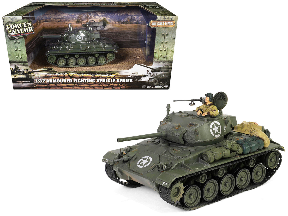 M24 Chaffee Light Tank "8th Armored Division 36th Tank Batallion, Rheinberg Germany World War II" (1945) United States Army "Armoured Fighting Vehicle" Series 1/32 Diecast Model by Forces of Valor-4