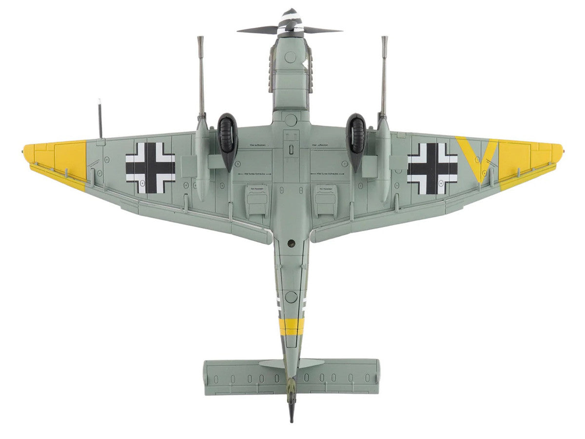 Junkers Ju 87G-2 Stuka Aircraft "WNr. 494193 Tank Buster Stab. SG 2 Slovakia" (1944) German Luftwaffe "Air Power Series" 1/72 Diecast Model by Hobby Master-4