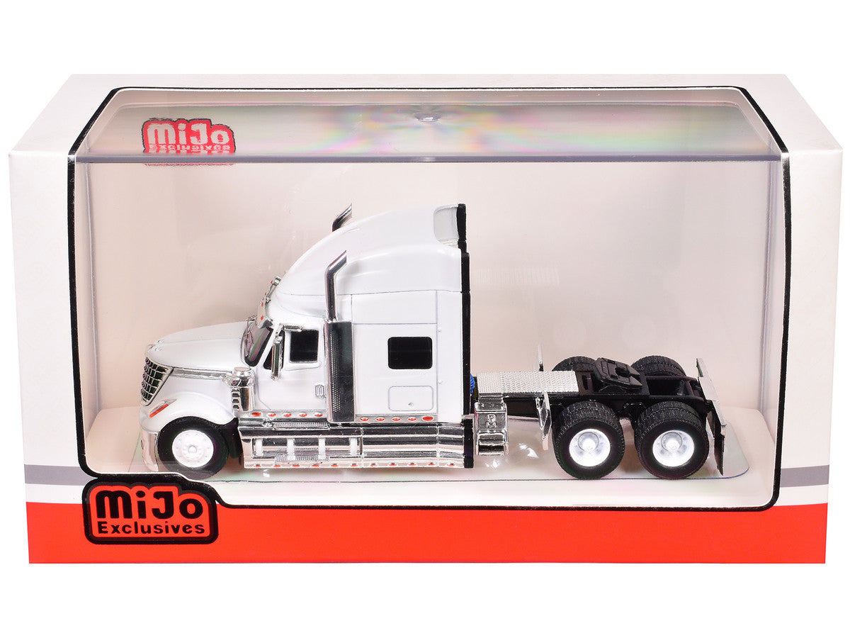 2010 International Lonestar Truck Tractor White 1/64 Diecast Model by IXO Models-2