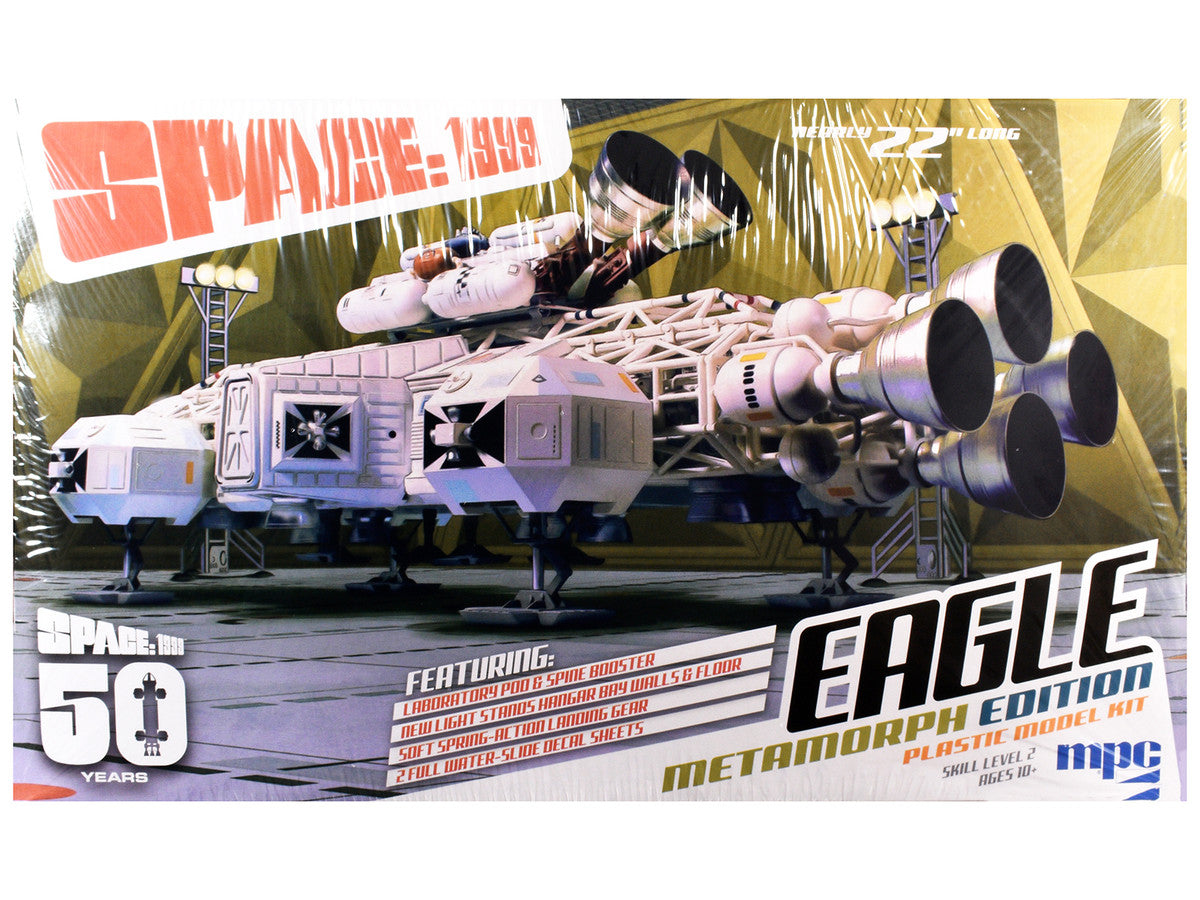 Skill 2 Model Kit Eagle Transporter Metamorph Edition "Space: 1999" (1975-1977) TV Series 1/48 Scale Model by MPC-3