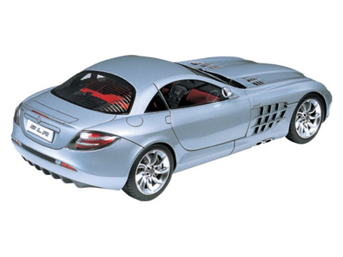 Model Kit Mercedes-Benz SLR McLaren 1/24 Scale Model by Tamiya-4
