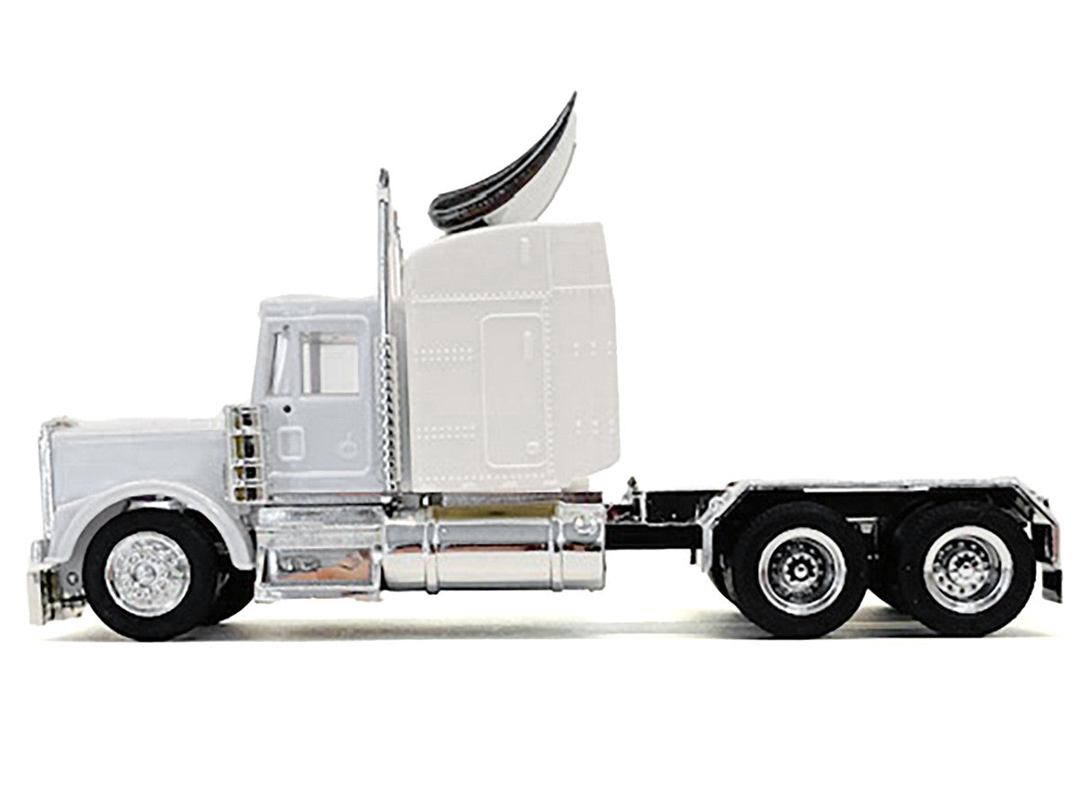 Kenworth W900 Sleeper Cab White 1/87 (HO) Plastic Model Car by Promotex-0