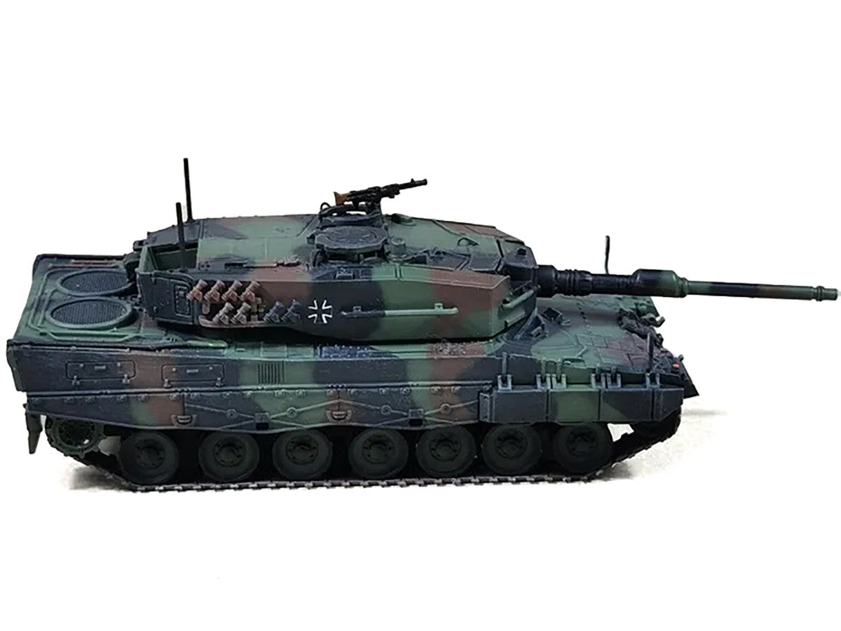 Leopard 2A4 Main Battle Tank with Snorkel "NATO Camouflage" German Army "Armor Premium" Series 1/72 Diecast Model by Panzerkampf-1