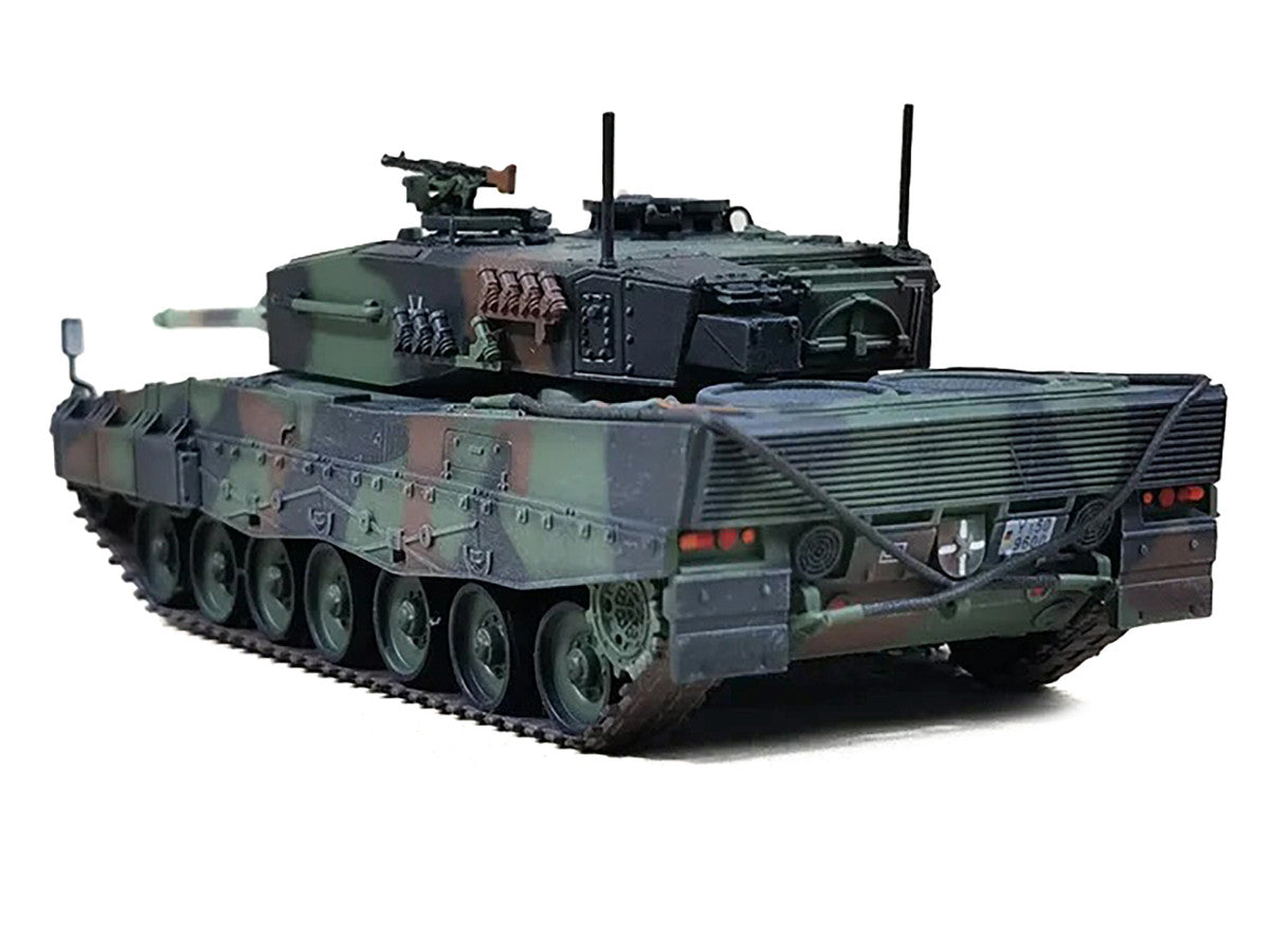 Leopard 2A4 Main Battle Tank with Snorkel "NATO Camouflage" German Army "Armor Premium" Series 1/72 Diecast Model by Panzerkampf-3