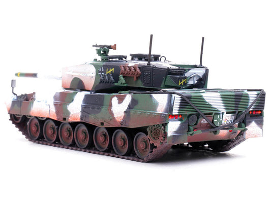 Leopard 2A4 Main Battle Tank with Snorkel "Winter Camouflage" German Army "Armor Premium" Series 1/72 Diecast Model by Panzerkampf-0