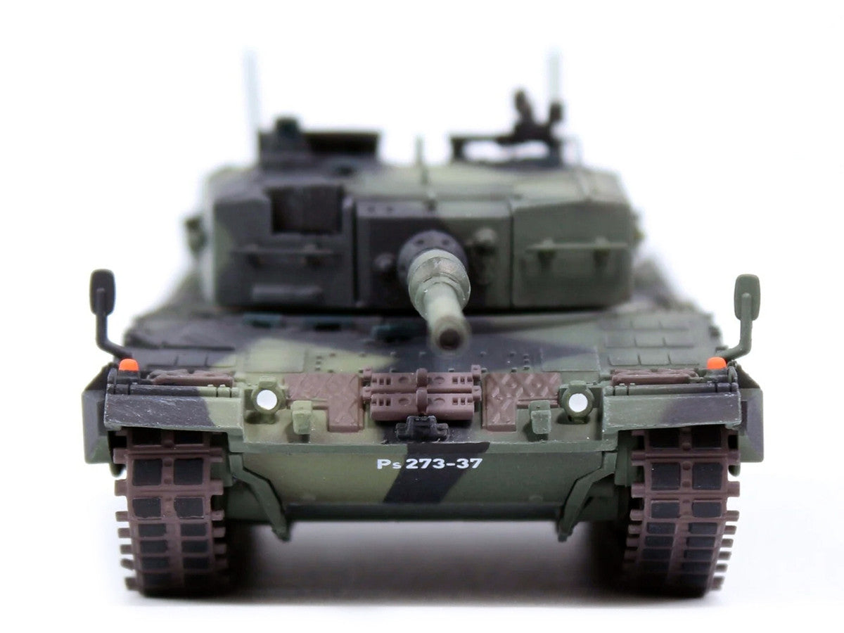 Leopard 2A4 Main Battle Tank "Finland" Finnish Army "Armor Premium" Series 1/72 Diecast Model by Panzerkampf-3