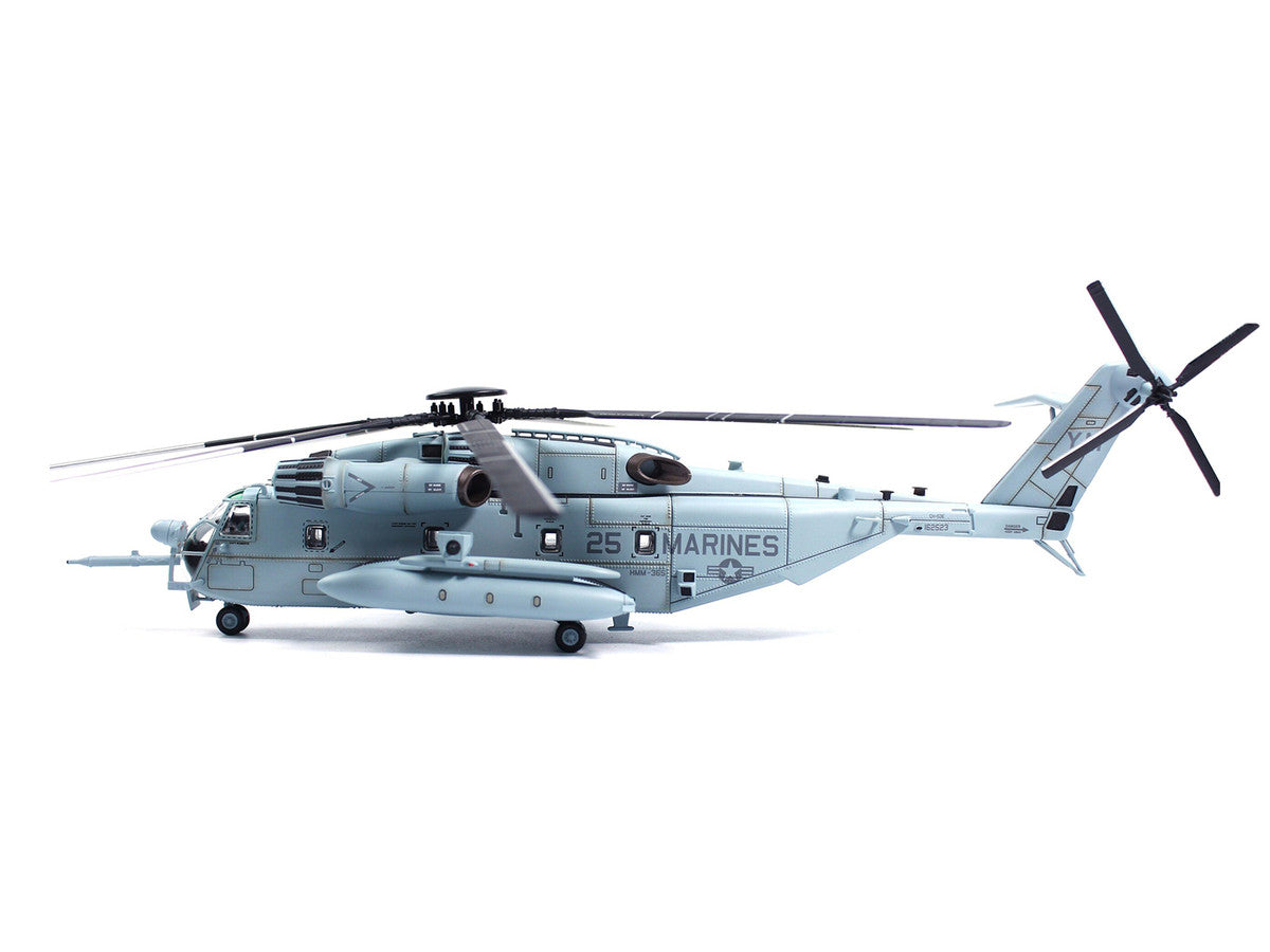 Sikorsky CH-53E Super Stallion Helicopter #25 "162523 HMH-461 Ironhorse HMM-365 (Rein) 4th MEU (SOC) Kandahar Afghanistan Operation Enduring Freedom" (2008) United States Marine Corps 1/72 Diecast Model by Panzerkampf-3