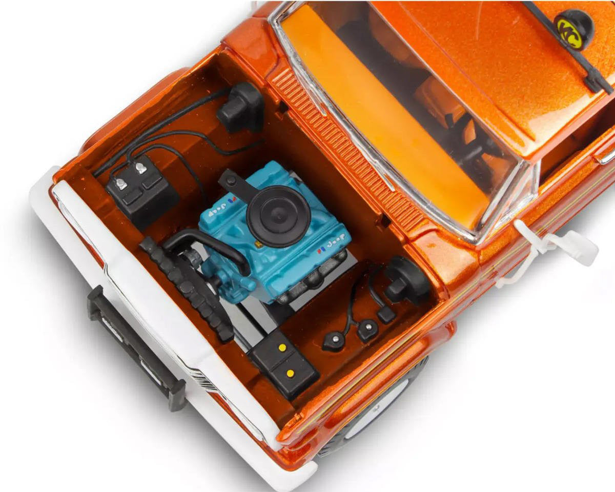 Level 4 Model Kit 1979 Jeep J-10 Pickup Truck with Camper Top 1/24 Scale Model by Revell-2