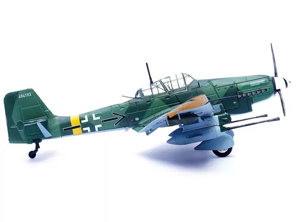 Junkers Ju 87G2 Stuka Bomber Aircraft "10.(Pz)/SG 2 Immelmann Oberst Hans-Ulrich Rudel Slovakia" (1944) German Luftwaffe "Wing" Series 1/72 Diecast Model by Panzerkampf-1