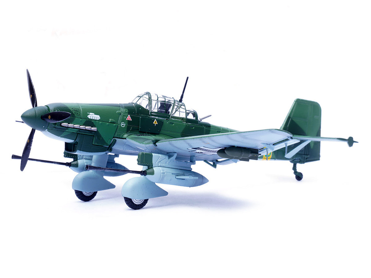 Junkers Ju 87G2 Stuka Bomber Aircraft "10.(Pz)/SG 2 Immelmann T6+BB Oberst Hans-Ulrich Rudel Romania" (1944) German Luftwaffe "Wing" Series 1/72 Diecast Model by Panzerkampf-1