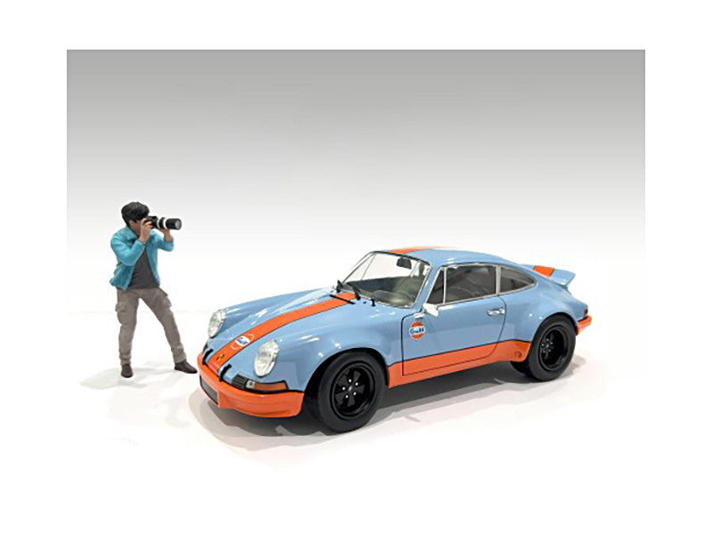 "Photographers" Figure #1 for 1/24 Scale Models by American Diorama-1
