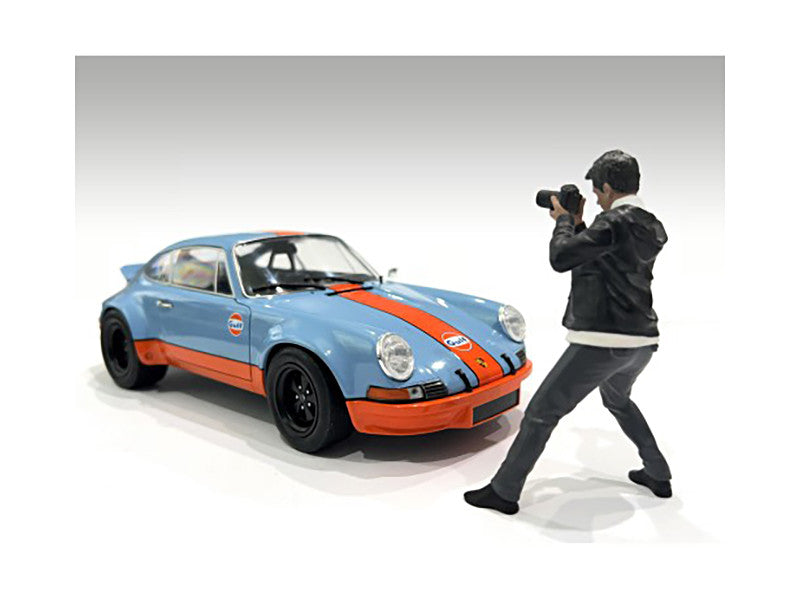 "Photographers" Figure #6 for 1/18 Scale Models by American Diorama-2