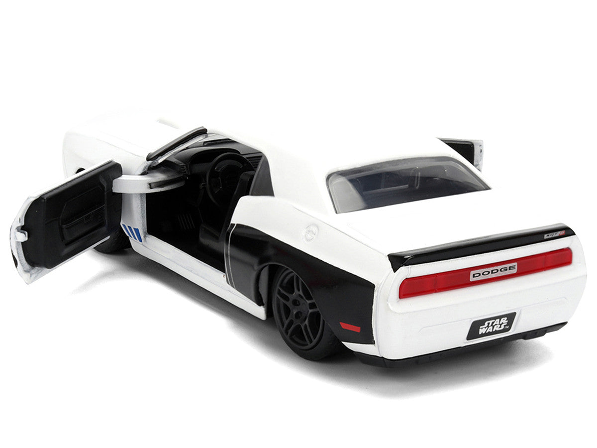 2012 Dodge Challenger SRT8 "Stormtrooper" Livery White with Graphics "Star Wars" Franchise "Hollywood Rides" Series 1/32 Diecast Model Car by Jada-1