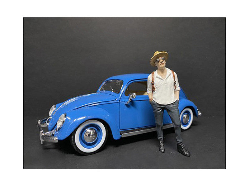 "Partygoers" Figurine III for 1/18 Scale Models by American Diorama-0