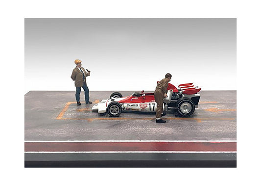 "Race Day" Two Diecast Figures Set 4 for 1/43 Scale Models by American Diorama-0