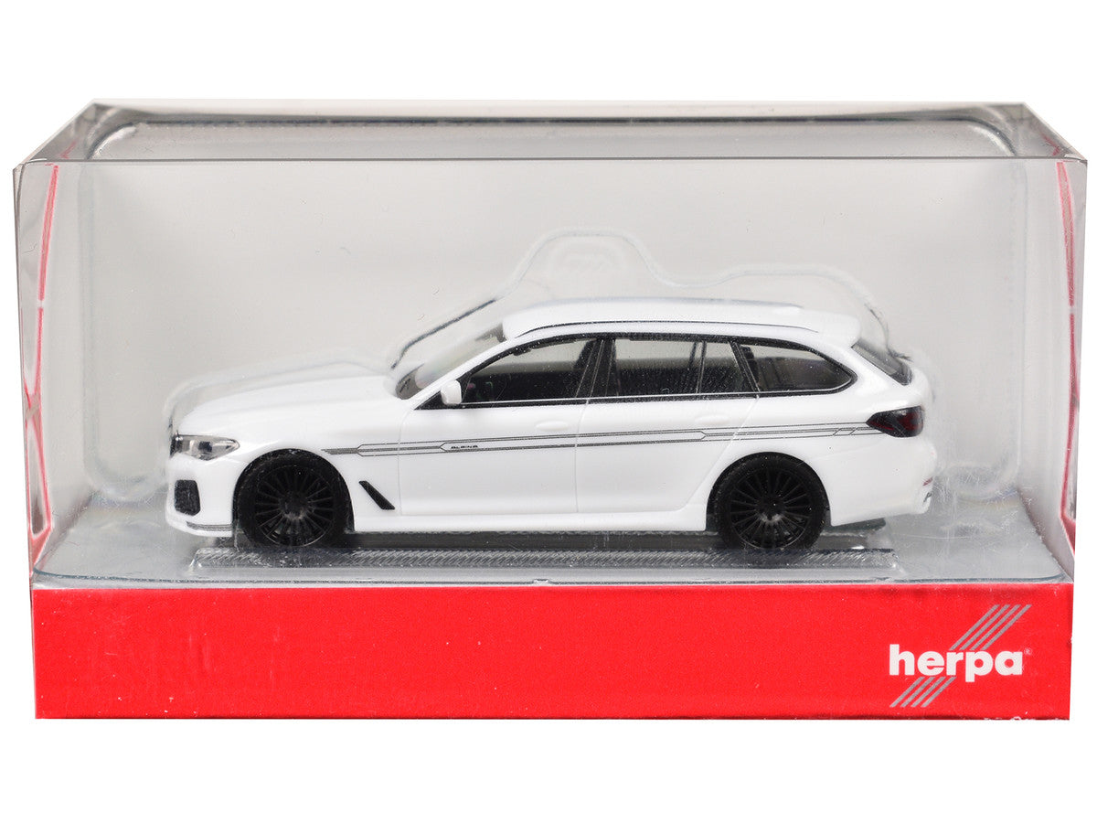 BMW Alpina B5 Touring White 1/87 (HO) Plastic Model Car by Herpa-2