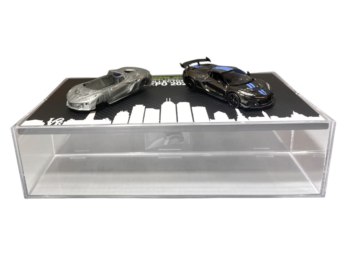 2025 Chevrolet Corvette C8 ZR1 Black with Blue Stripes with Raw Casting Dual Pack "2025 Greenlight Waltersons Collector's Expo Exclusive" 1/64 Diecast Model Car by Greenlight-1