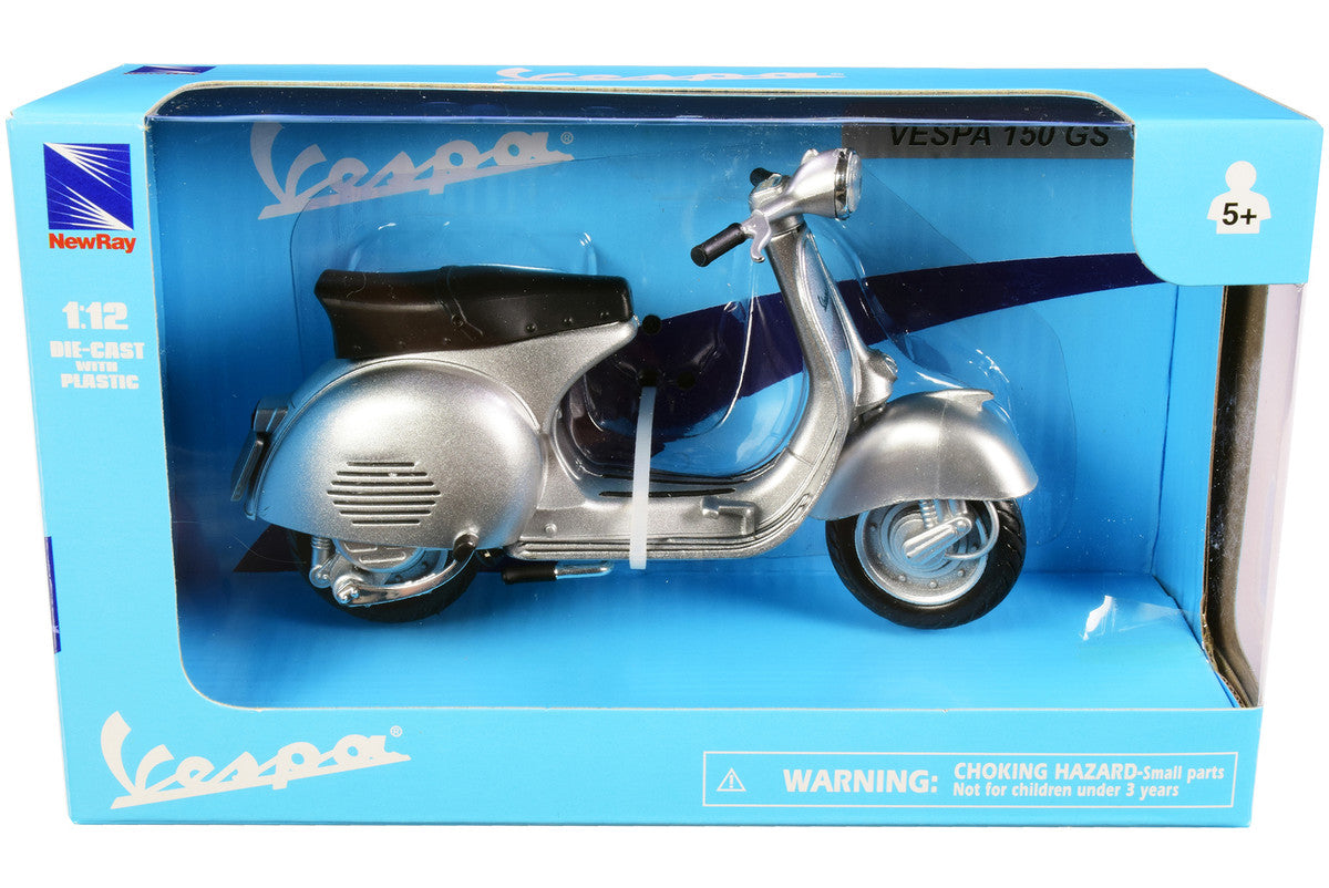 Vespa 150 GS Silver Metallic 1/12 Diecast Motorcycle Model by New Ray-2