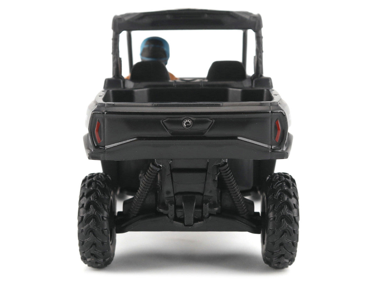 Can-Am Commander XT 1000R Matt Black with Driver Figure 1/32 Diecast Model by BRP Models-0