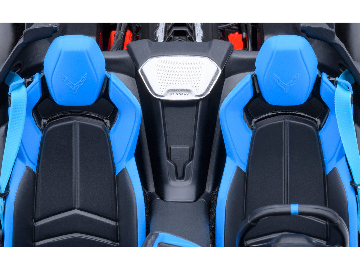 2020 Chevrolet Corvette C8 Stingray Rapid Blue 1/18 Model Car by Autoart-2