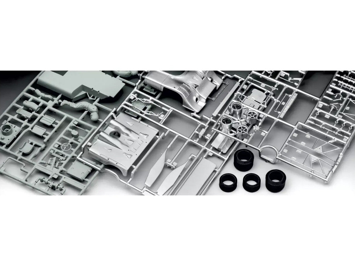 Level 4 Model Kit Porsche 917/10 All-Included Kit 1/32 Scale Model by Revell-2
