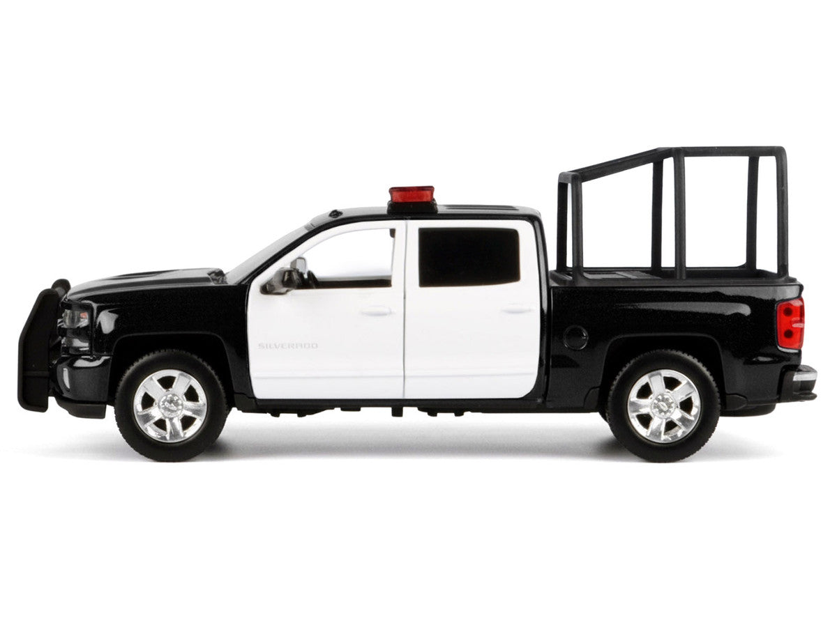 2017 Chevrolet Silverado 1500 LT Z71 Crew Cab Pickup Truck with Bed Cage Black and White with Flashing Light Bar and Front and Rear Lights and Sounds 1/27 Diecast Model Car by Motormax-2
