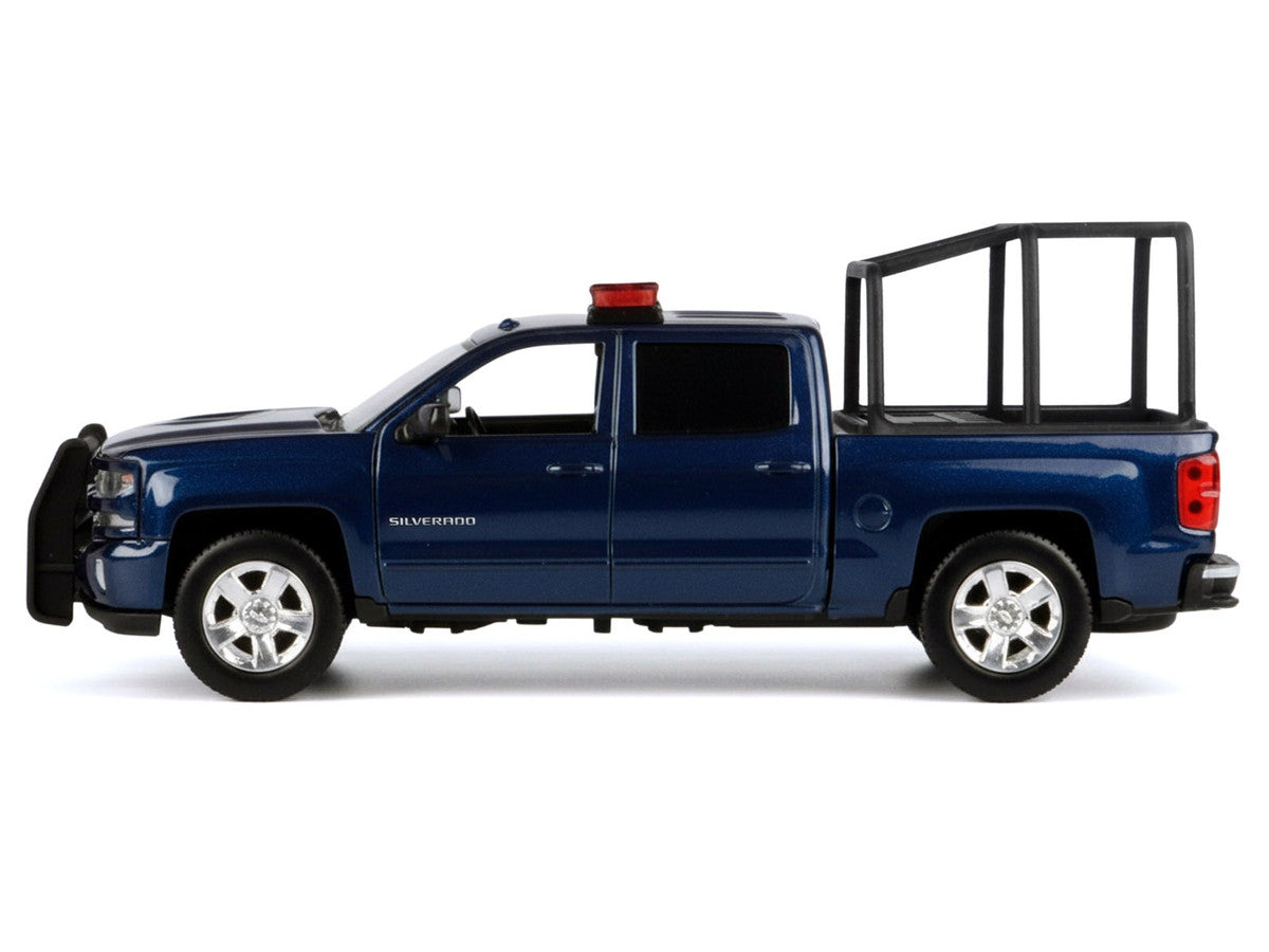 2017 Chevrolet Silverado 1500 LT Z71 Crew Cab Pickup Truck with Bed Cage Dark Blue with Flashing Light Bar and Front and Rear Lights and Sounds 1/27 Diecast Model Car by Motormax-2