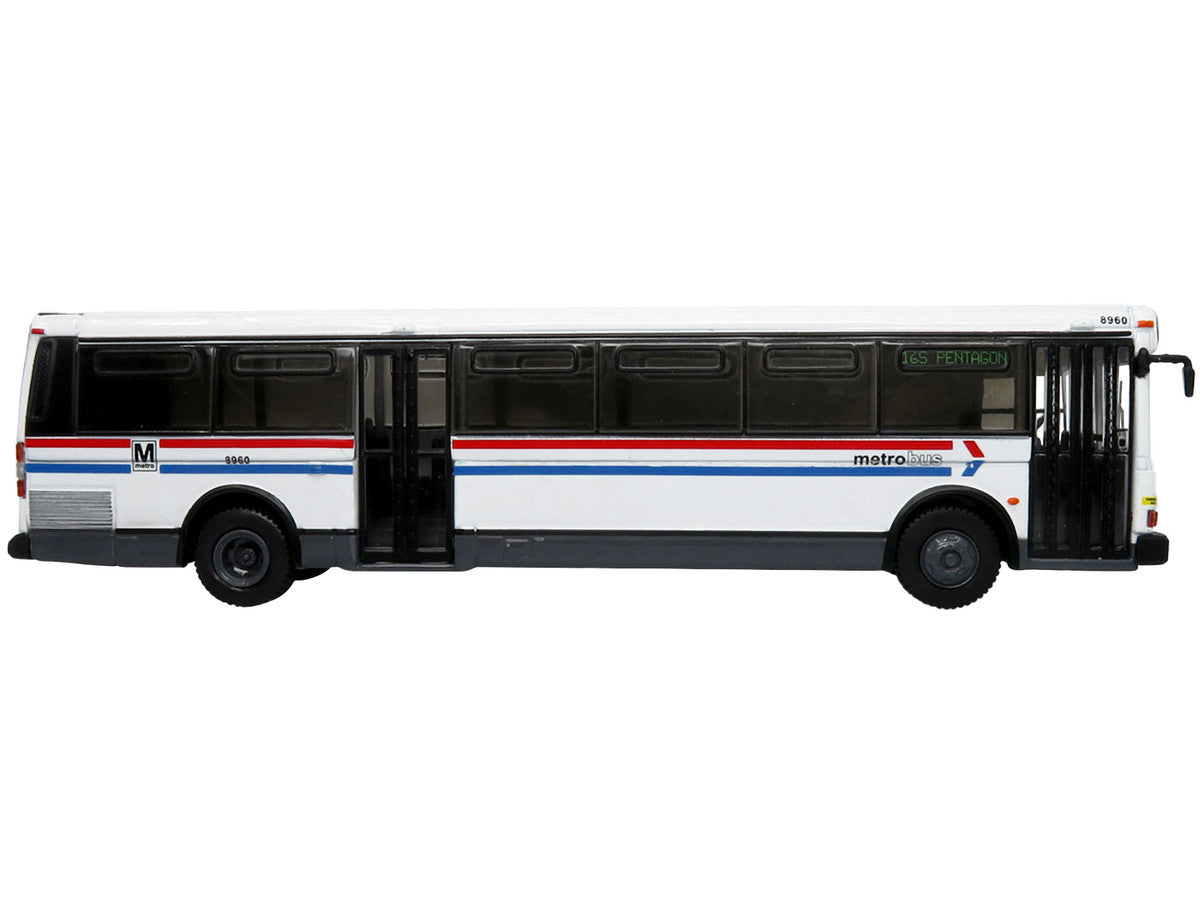 1980 Grumman 870 Advanced Design Transit Bus WMATA (Washington Metropolitan Area Transit Authority) Metro Bus "16S Pentagon" "Vintage Bus & Motorcoach Collection" 1/87 Diecast Model by Iconic Replicas-1