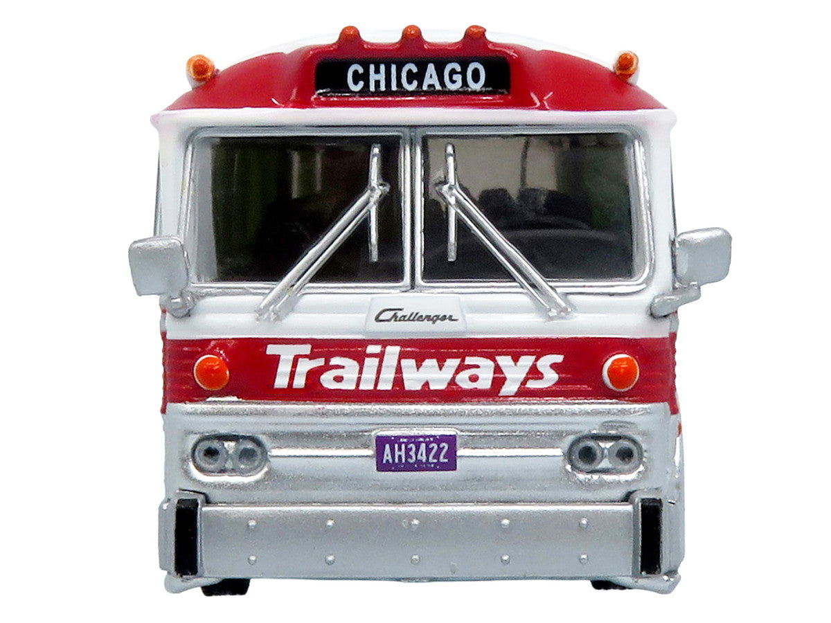 1964 MCI MC-5A Coach Bus "Trailways Chicago" White with Red Stripes "Vintage Bus & Motorcoach Collection" Limited Edition to 504 pieces Worldwide 1/87 (HO) Diecast Model by Iconic Replicas-3