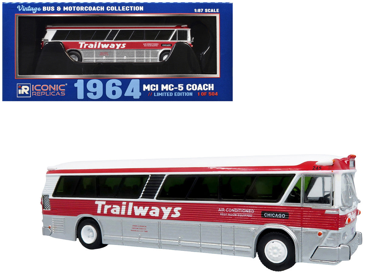 1964 MCI MC-5A Coach Bus "Trailways Chicago" White with Red Stripes "Vintage Bus & Motorcoach Collection" Limited Edition to 504 pieces Worldwide 1/87 (HO) Diecast Model by Iconic Replicas-4