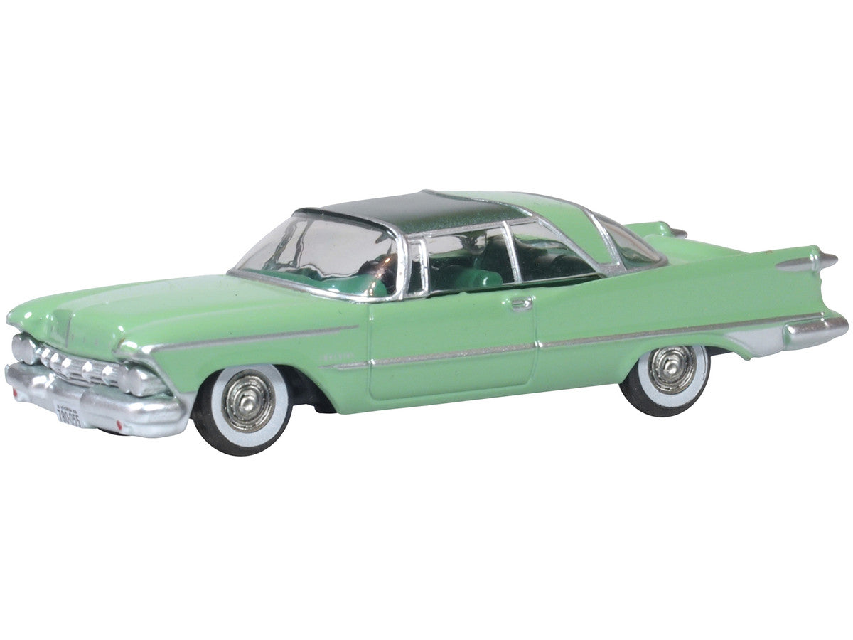 1959 Chrysler Imperial Crown 2 Door Hardtop Highland Green and Ballad Green 1/87 (HO) Scale Diecast Model Car by Oxford Diecast-0
