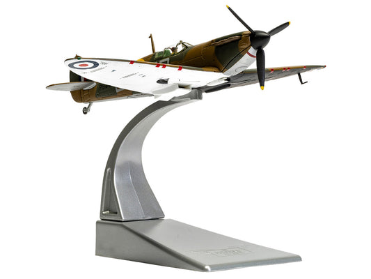 Supermarine Spitfire MkI Fighter Aircraft "P9443 ZD-D Flight Lieutenant Douglas Bader No. 222 Squadron Battle of Britain" (1940) Royal Air Force "The Aviation Archive" Series 1/72 Diecast Model by Corgi-0
