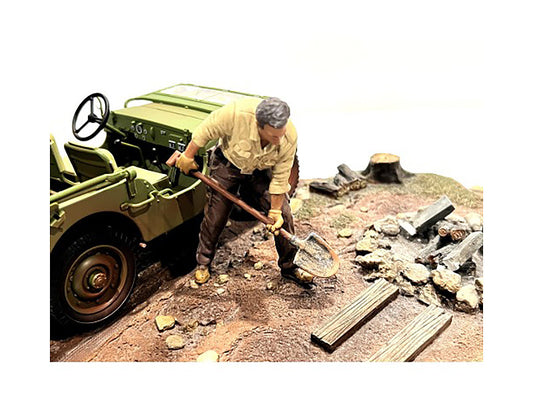 "4X4 Mechanic" Figure 4 for 1/18 Scale Models by American Diorama-1