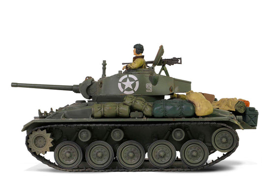 M24 Chaffee Light Tank "8th Armored Division 36th Tank Batallion, Rheinberg Germany World War II" (1945) United States Army "Armoured Fighting Vehicle" Series 1/32 Diecast Model by Forces of Valor-0