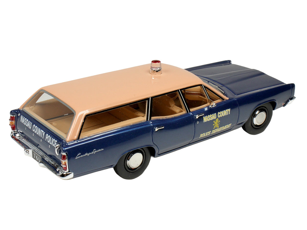 1970 Ford Country Squire Wagon Police Car "Nassau County Police Department" Blue and Tan Limited Edition to 200 pieces Worldwide 1/43 Model Car by Goldvarg Collection-4