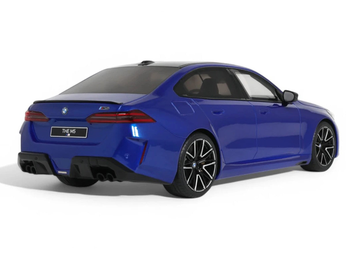 2024 BMW M5 (G90) Marina Bay Blue Metallic with Black Top 1/18 Model Car by GT Spirit-3