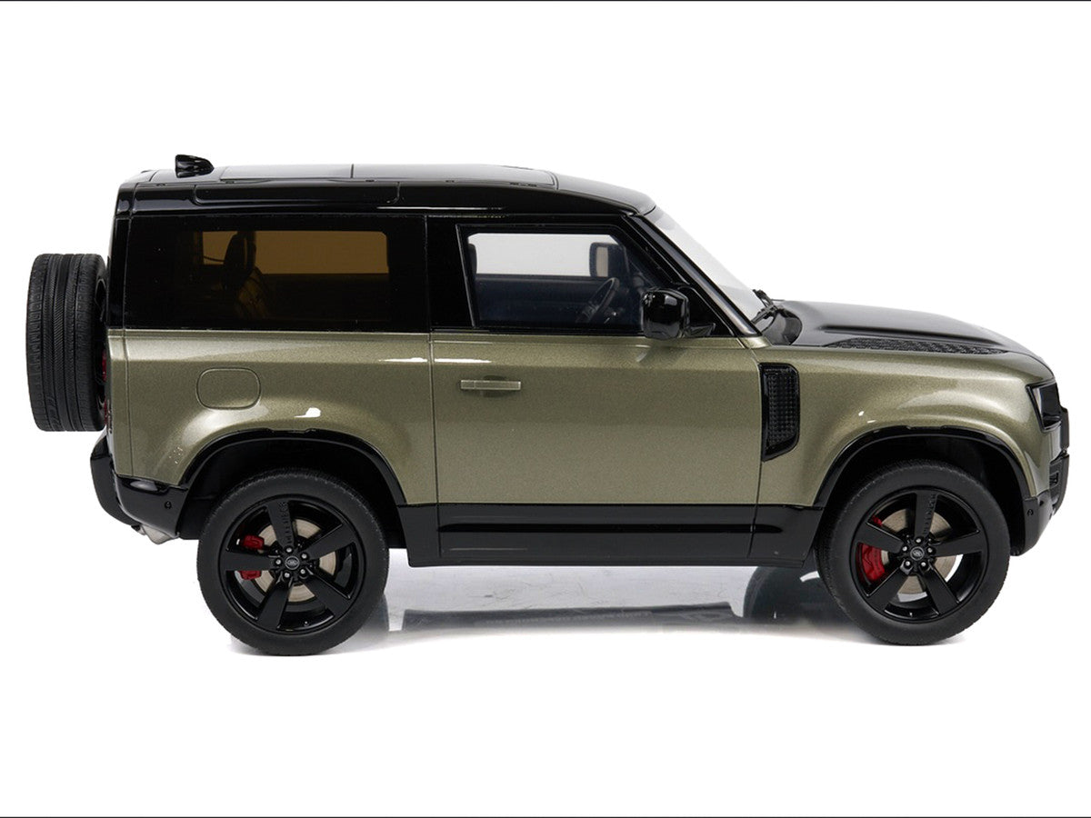 2021 Land Rover Defender 90 P400 X-Dynamic HSE Pangea Green Metallic 1/18 Model Car by GT Spirit-0
