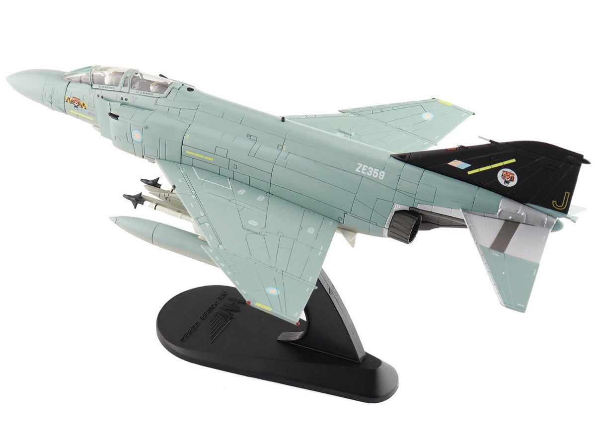 McDonnell Douglas F-4J(UK) Phantom II Fighter-Bomber Aircraft "ZE359 AF Wattisham England" British Royal Air Force "Air Power Series" 1/72 Diecast Model by Hobby Master-2