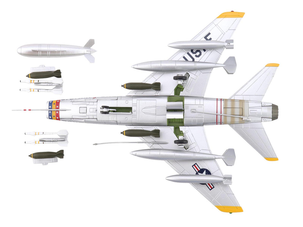 North American F-100D Super Sabre Fighter Aircraft "FW-871 81st TFS 50th TFW France" (1958) United States Air Force "Air Power Series" 1/72 Diecast Model by Hobby Master-0