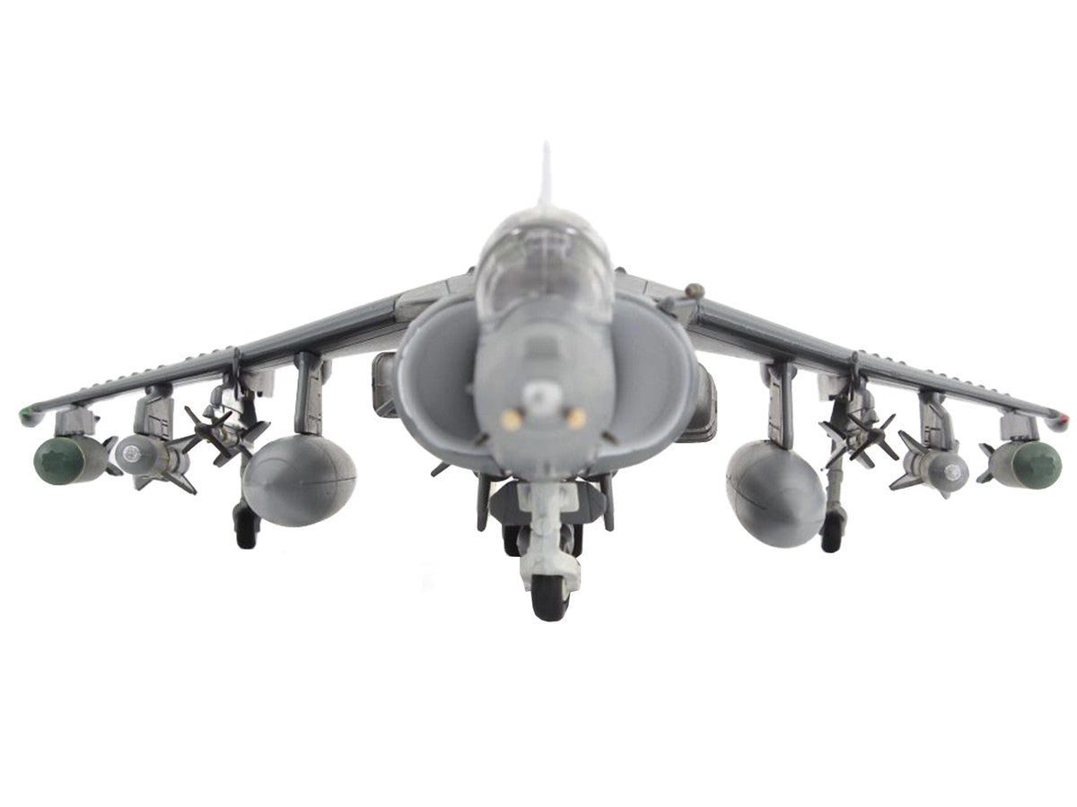 McDonnell Douglas AV-8B/British Harrier II GR.9A Aircraft "41 (R) Squadron RAF Coningsby Air Base" (2006) Royal Air Force "Air Power Series" 1/72 Diecast Model by Hobby Master-1