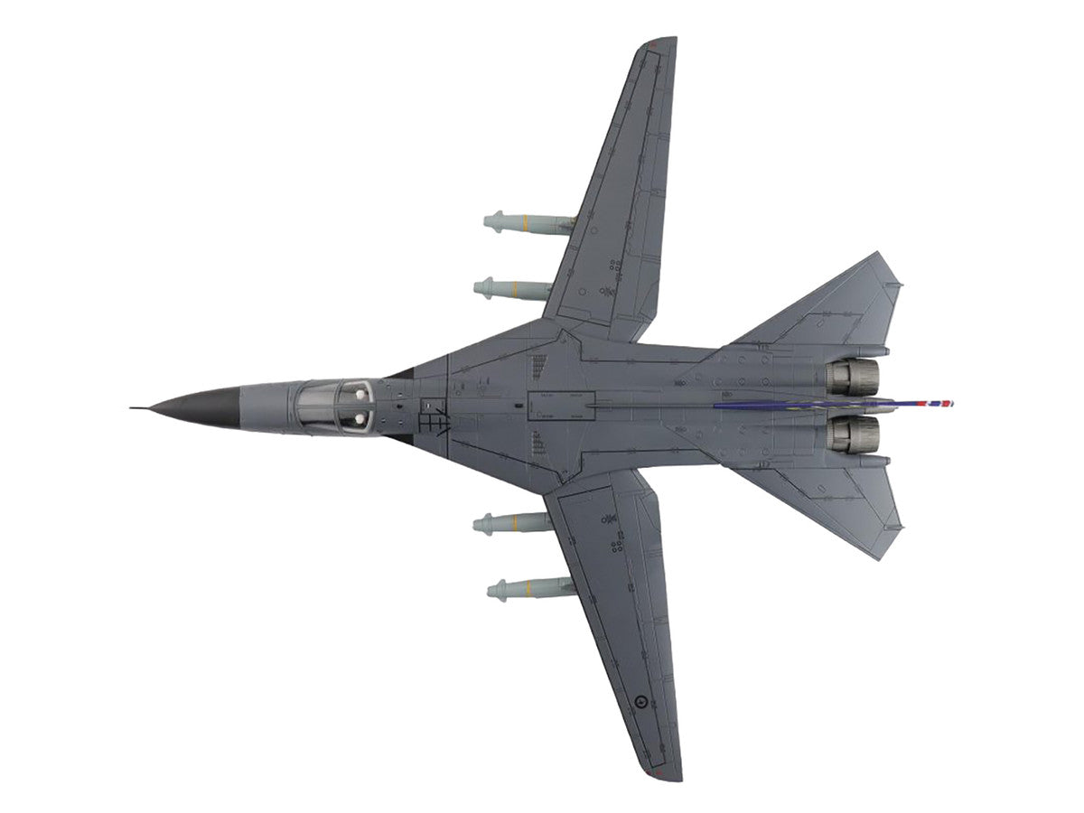 General Dynamics F-111C Pig Aircraft "A8-131 F-111 Operations 30th Anniversary" (2003) Royal Australian Air Force "Air Power Series" 1/72 Diecast Model by Hobby Master-2