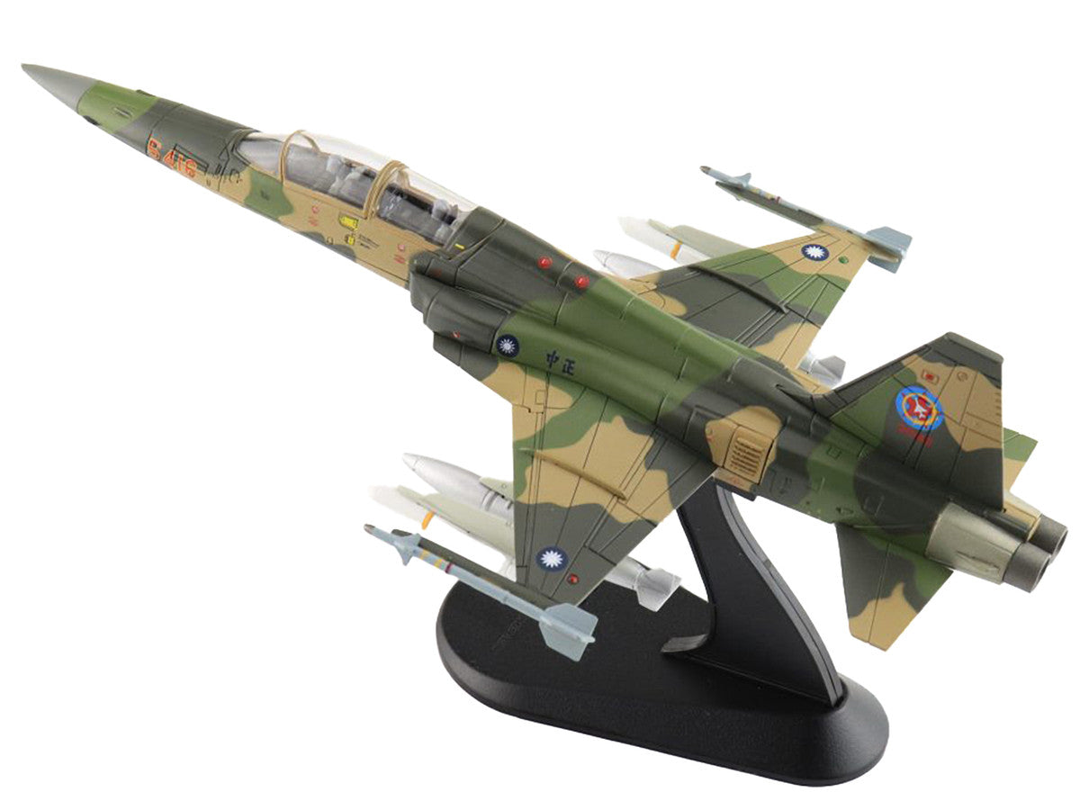 Northrop F-5F Tiger II Aircraft "46th Aggressor Squadron 7th Flight Training Wing" Republic of China Air Force "Air Power Series" 1/72 Diecast Model by Hobby Master-2