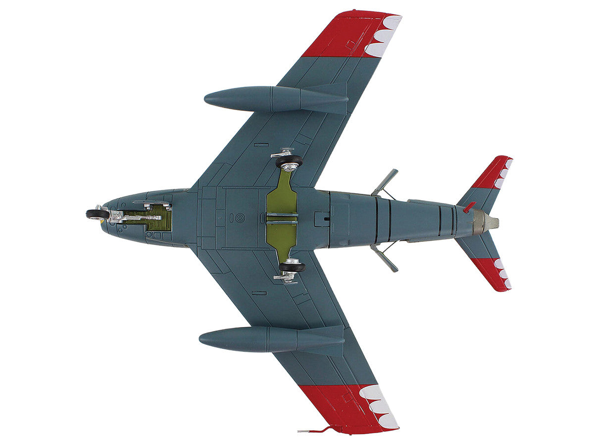 Canadair Sabre Mk.6 Fighter Aircraft "Sky Lancers" (1956) Royal Canadian Air Force "Air Power Series" 1/72 Diecast Model by Hobby Master-3