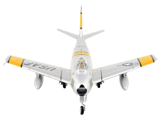 North American F-86E Sabre Fighter Aircraft "51-2752 Colonel George Andrew Davis Jr. 4th FIG 334th FIS" (1952) United States Air Force "Air Power Series" 1/72 Diecast Model by Hobby Master-0